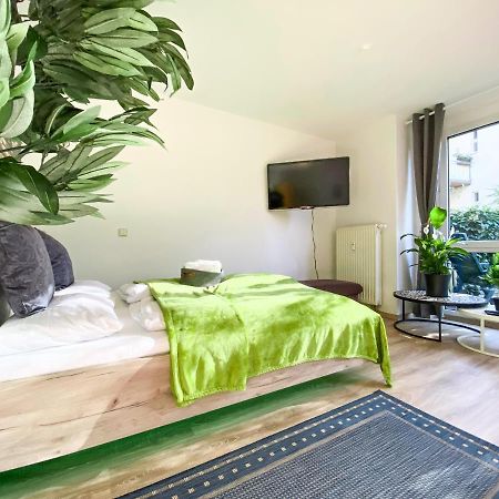 Wohlfuehl-Apartment Mit Kostenfreier Tiefgarage, Wifi & Terrasse Lipcse Kültér fotó