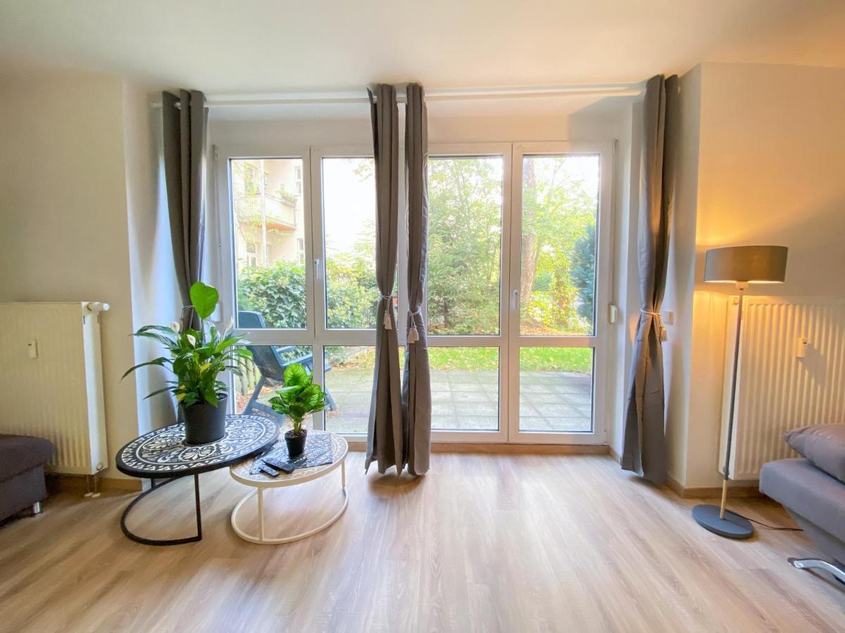 Wohlfuehl-Apartment Mit Kostenfreier Tiefgarage, Wifi & Terrasse Lipcse Kültér fotó